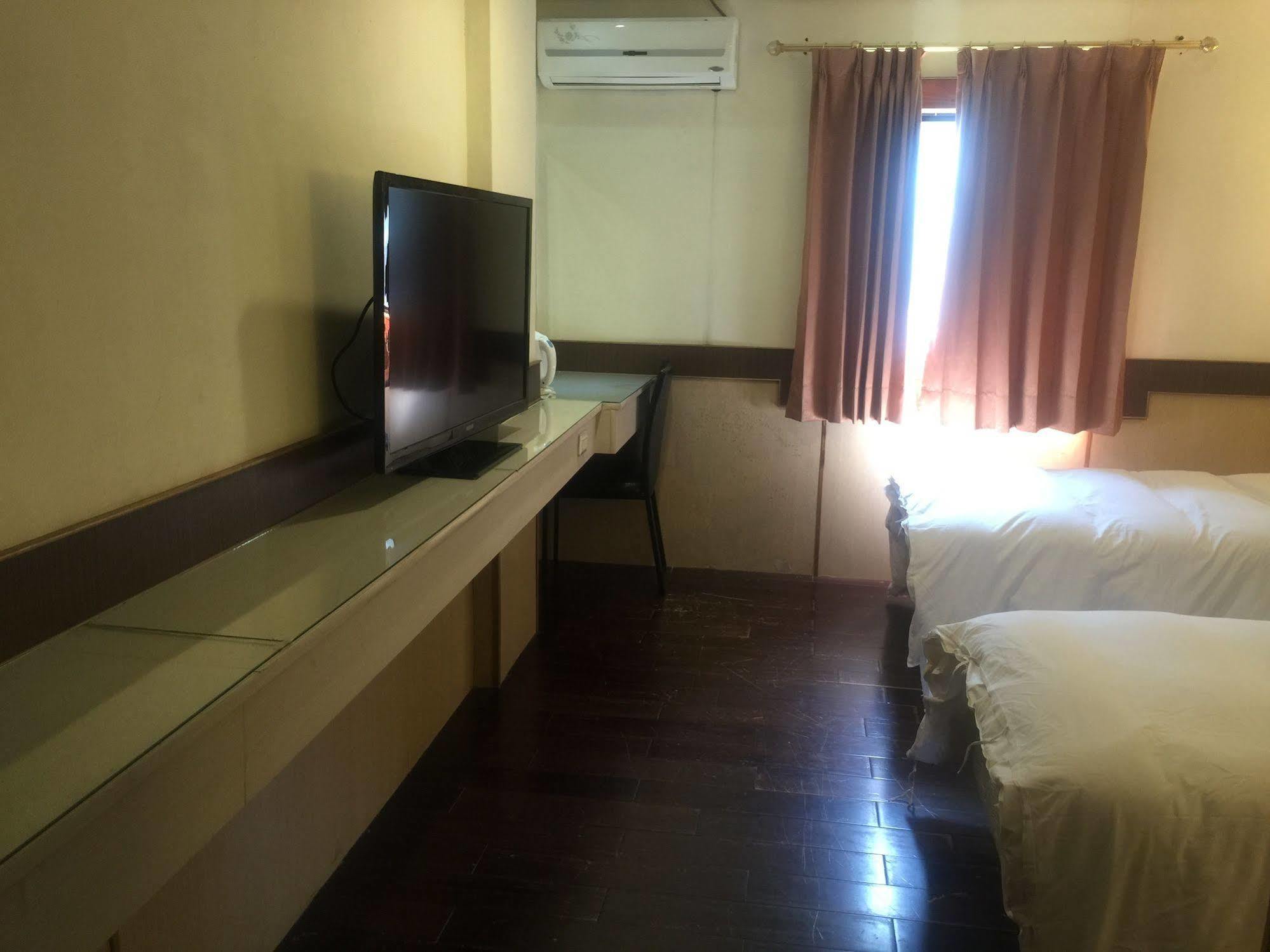 Galaxy Hotel Zhongli Buitenkant foto