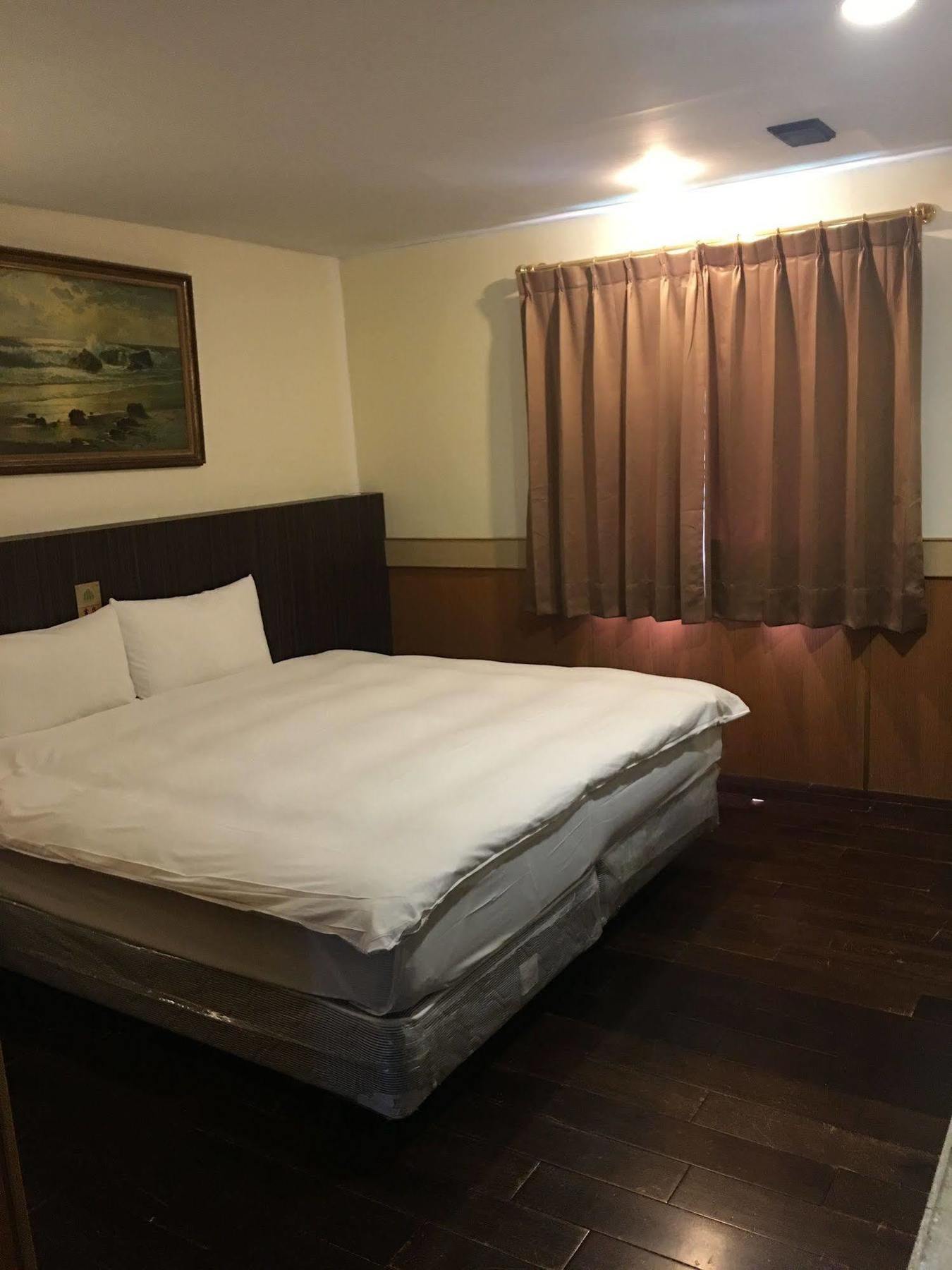 Galaxy Hotel Zhongli Buitenkant foto