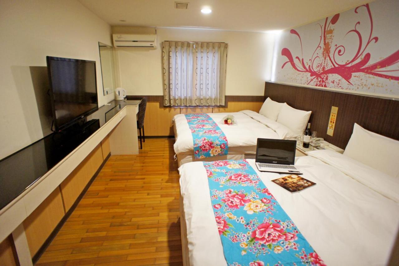Galaxy Hotel Zhongli Buitenkant foto